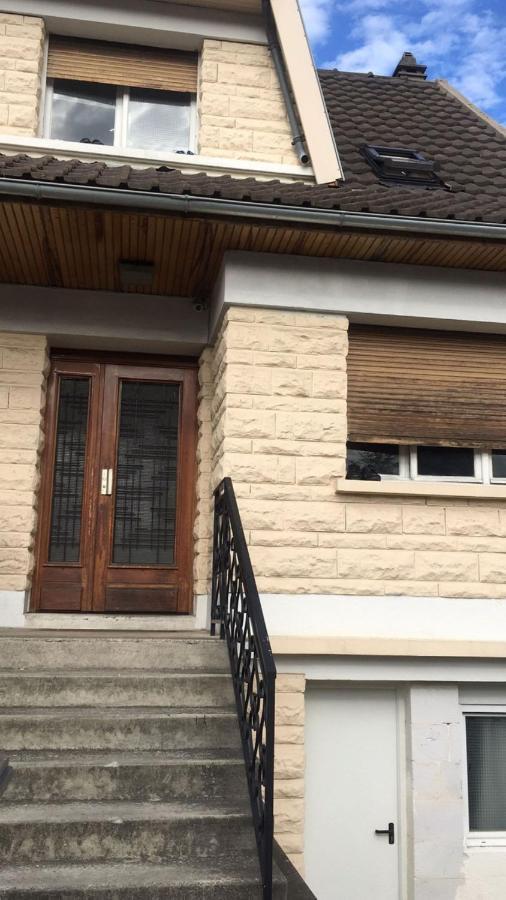 Lori Hostel 보비니 외부 사진